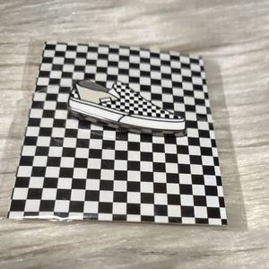 Vans off the wall shoe enamel pin